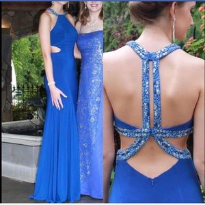 Mac Duggal Prom Dress